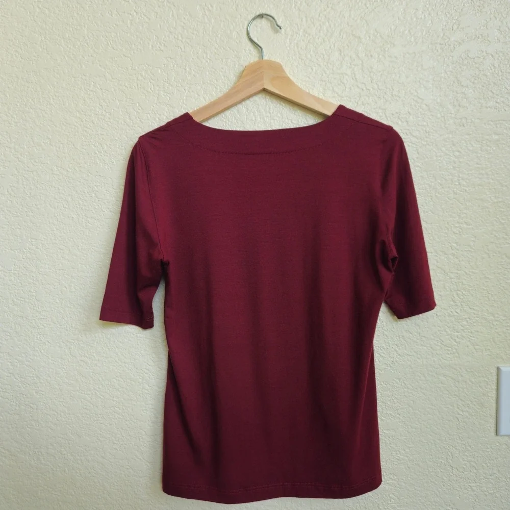 Akris Punto Square Neck Jersey T-Shirt Size 8 Burgundy Old Money Stretch Minimal